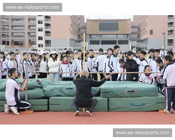 体育精华集锦:跨越赛场的灵魂瞬间 体育精华集锦:跨越赛场的灵魂瞬间