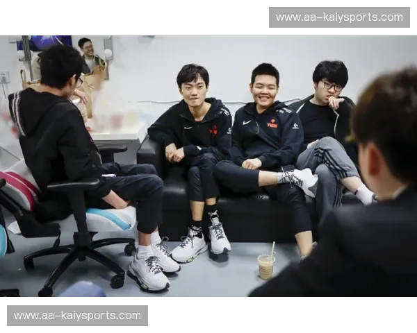 LCK版本强势阵容：从对线到团战的全方位打造